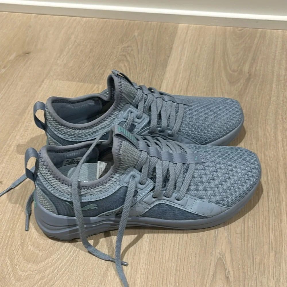 Womens Puma Sneakers - Picture 2 of 6